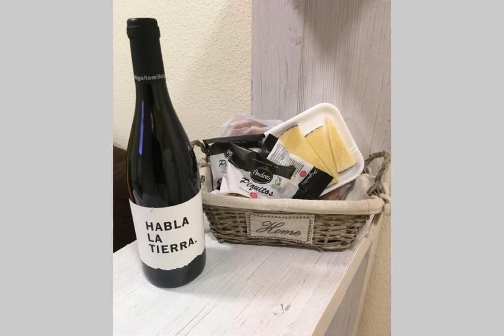 Cozy And Well Located Apartment In The Center Of Sevilla Kültér fotó