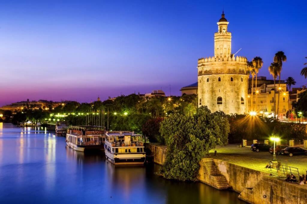 Cozy And Well Located Apartment In The Center Of Sevilla Kültér fotó